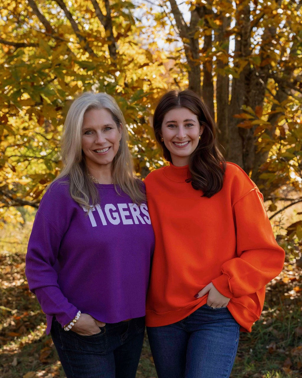 GAME DAY SWEATERS / SWEATSHIRTS