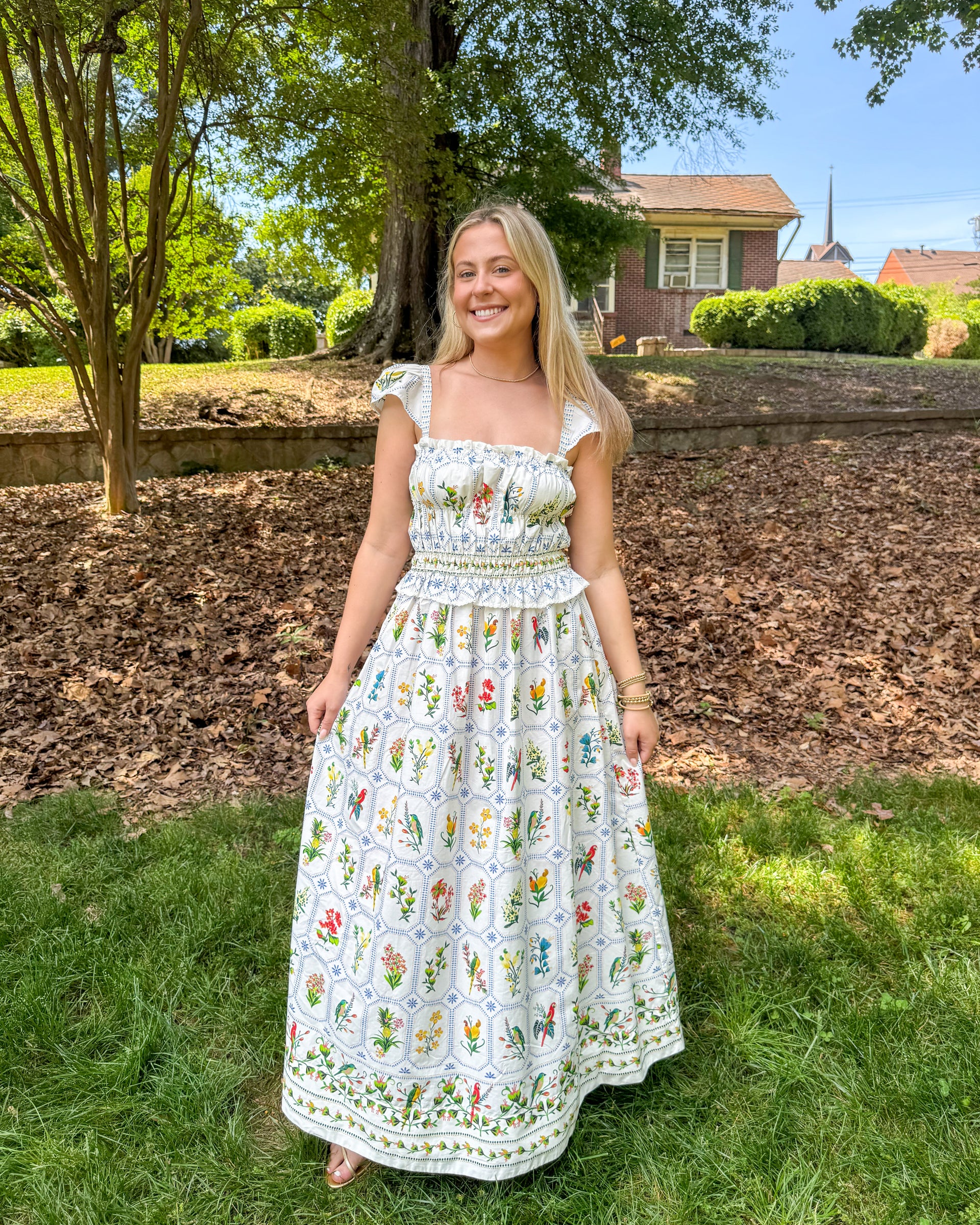 Farm Rio Tropical Porcelain Off-White Maxi Dress True Orange Boutique Farm Rio Tropical Porcelain Off-White Maxi Dress True Orange Boutique